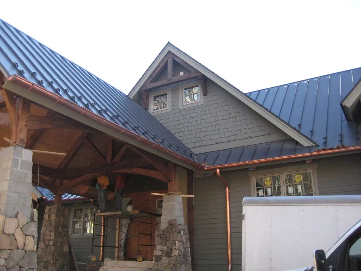 Craftsman Roofing team delivering quality roofing work in Clay